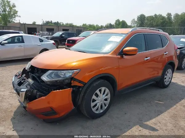 JN8AT2MV5HW008931 2017 NISSAN ROGUE - Image 2