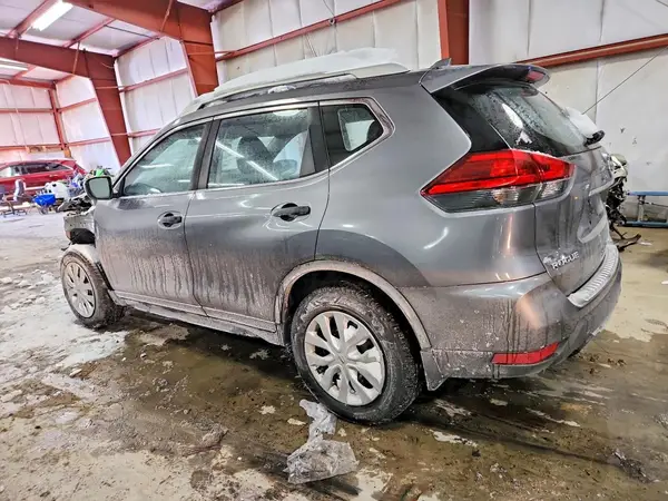 JN8AT2MV5HW014132 2017 NISSAN ROGUE - Image 2