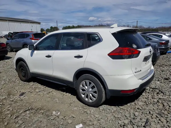 JN8AT2MV5HW014826 2017 NISSAN ROGUE - Image 2