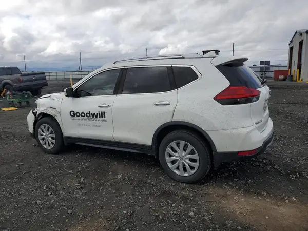 JN8AT2MV5HW015426 2017 NISSAN ROGUE - Image 2