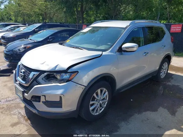 JN8AT2MV5HW016320 2017 NISSAN ROGUE - Image 2