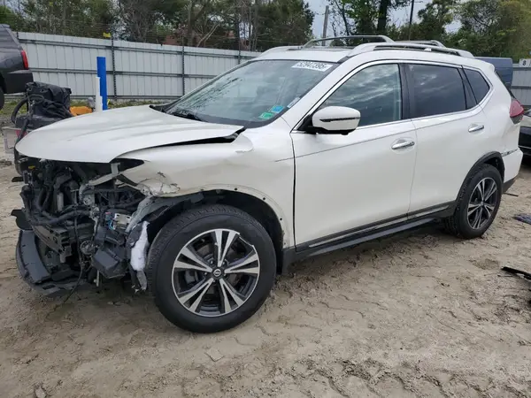 JN8AT2MV5HW017029 2017 NISSAN ROGUE - Image 1