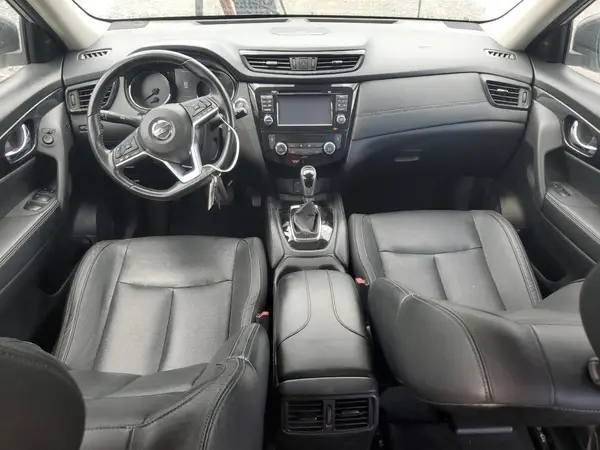 JN8AT2MV5HW018617 2017 NISSAN ROGUE - Image 8