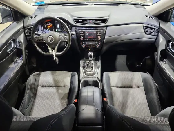 JN8AT2MV5HW023283 2017 NISSAN ROGUE - Image 8