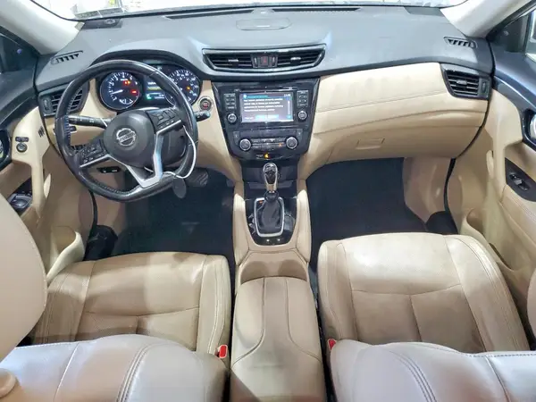 JN8AT2MV5HW023767 2017 NISSAN ROGUE - Image 8