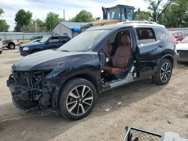JN8AT2MV5HW024885 2017 NISSAN ROGUE - Image 1