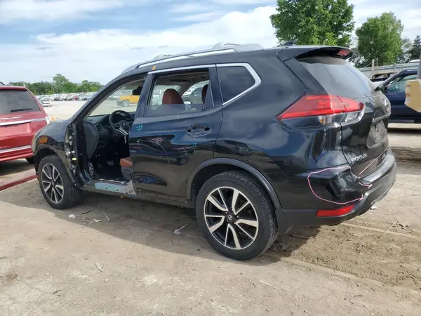 JN8AT2MV5HW024885 2017 NISSAN ROGUE - Image 2