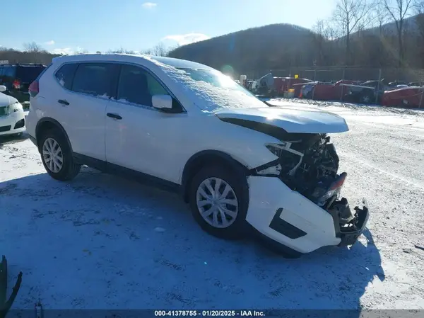 JN8AT2MV5HW025566 2017 NISSAN ROGUE - Image 1