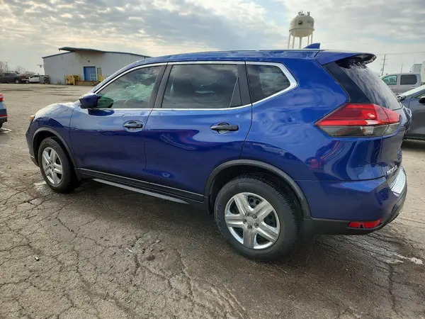 JN8AT2MV5HW027057 2017 NISSAN ROGUE - Image 2
