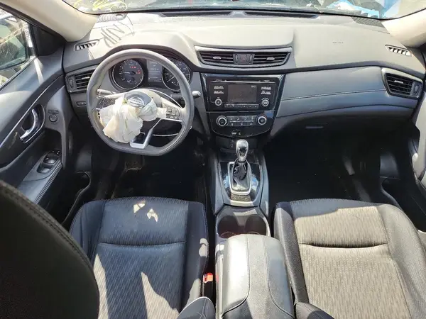 JN8AT2MV5HW250506 2017 NISSAN ROGUE - Image 8