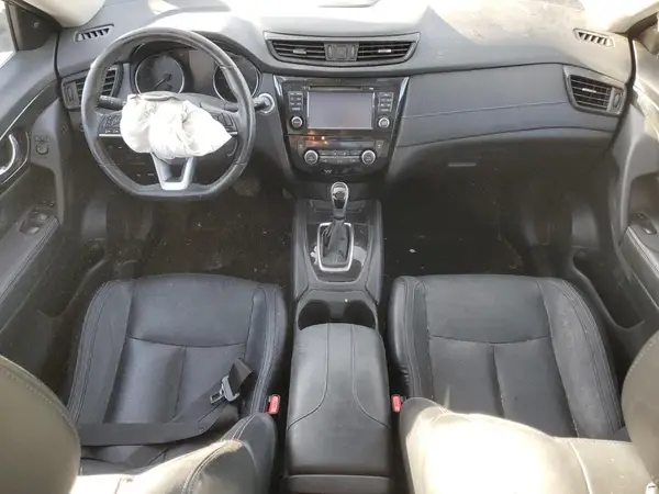 JN8AT2MV5HW250828 2017 NISSAN ROGUE - Image 8