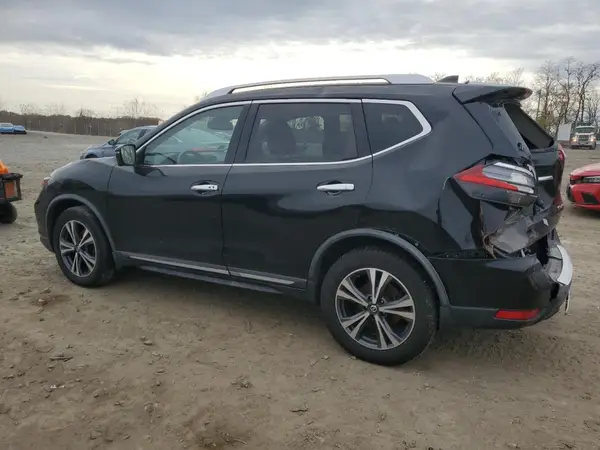 JN8AT2MV5HW252028 2017 NISSAN ROGUE - Image 2