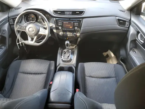 JN8AT2MV5HW253163 2017 NISSAN ROGUE - Image 8