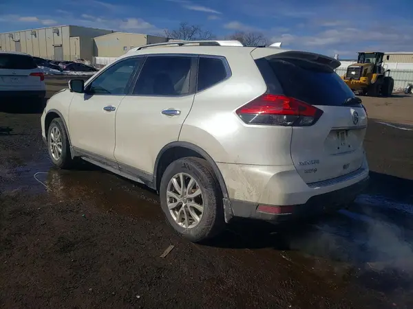 JN8AT2MV5HW254331 2017 NISSAN ROGUE - Image 2