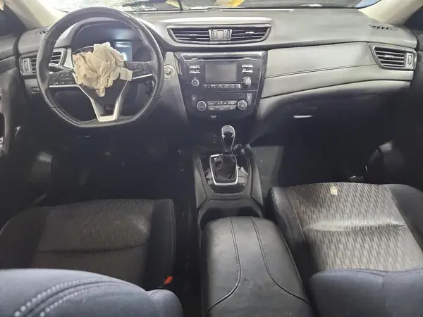 JN8AT2MV5HW256063 2017 NISSAN ROGUE - Image 8