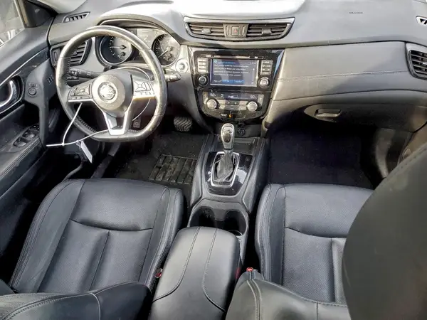 JN8AT2MV5HW257553 2017 NISSAN ROGUE - Image 8