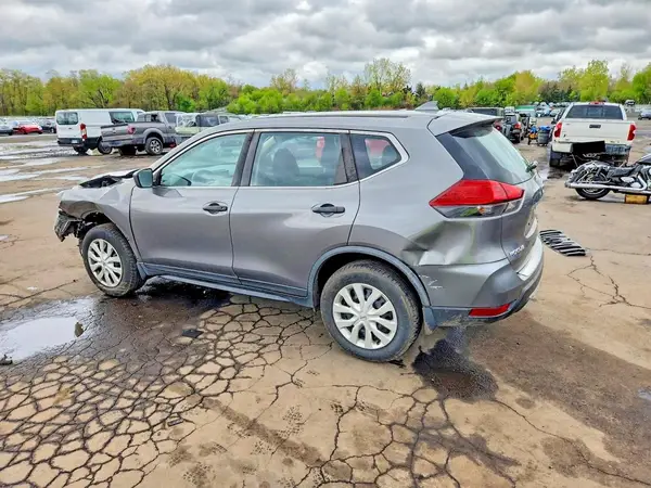 JN8AT2MV5HW257746 2017 NISSAN ROGUE - Image 2