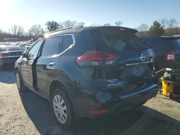 JN8AT2MV5HW258394 2017 NISSAN ROGUE - Image 2