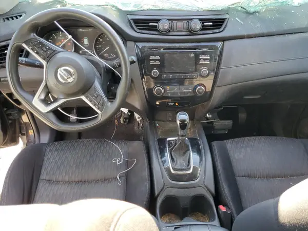 JN8AT2MV5HW258394 2017 NISSAN ROGUE - Image 8
