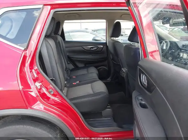JN8AT2MV5HW259710 2017 NISSAN ROGUE - Image 8