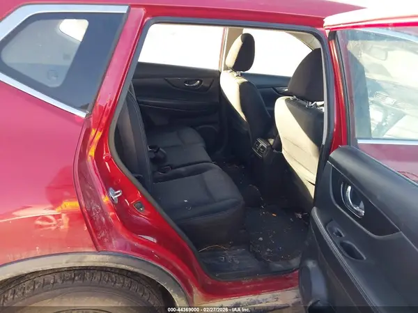 JN8AT2MV5HW260436 2017 NISSAN ROGUE - Image 8