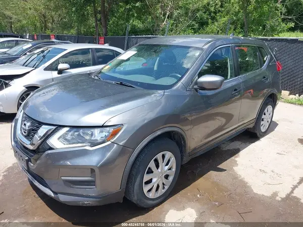 JN8AT2MV5HW262803 2017 NISSAN ROGUE - Image 2