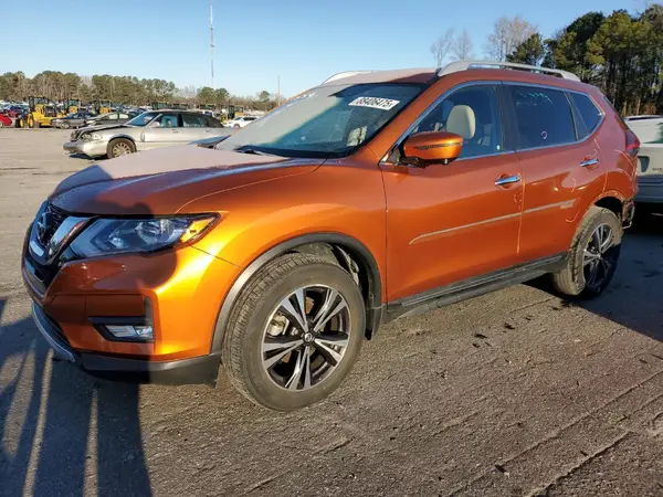 JN8AT2MV5HW264132 2017 NISSAN ROGUE - Image 1