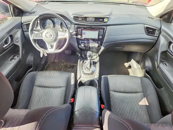 JN8AT2MV5HW266821 2017 NISSAN ROGUE - Image 8