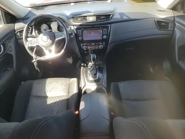 JN8AT2MV5HW267614 2017 NISSAN ROGUE - Image 8