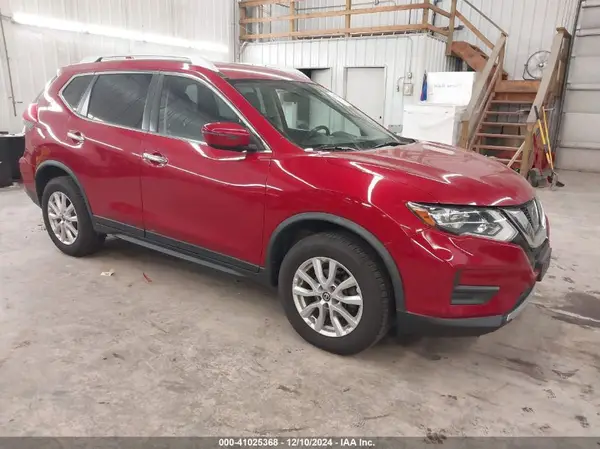 JN8AT2MV5HW269444 2017 NISSAN ROGUE - Image 1