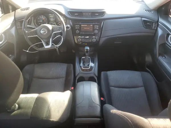 JN8AT2MV5HW271212 2017 NISSAN ROGUE - Image 8