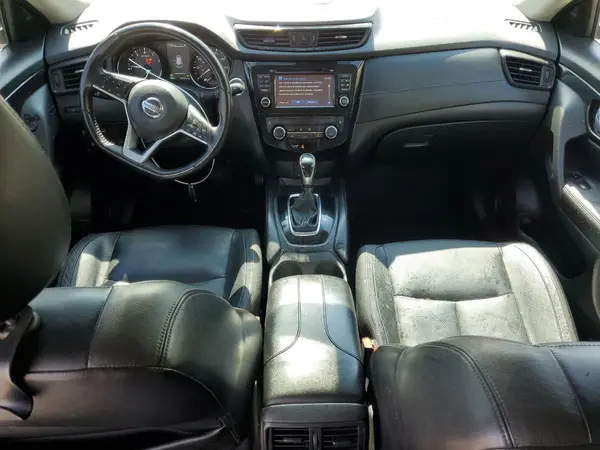 JN8AT2MV5HW272053 2017 NISSAN ROGUE - Image 8