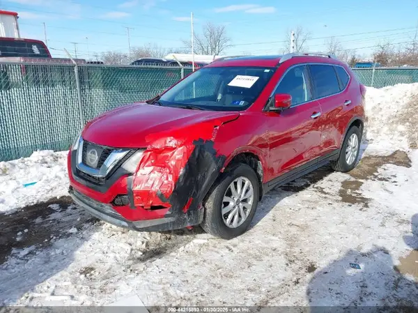 JN8AT2MV5HW274045 2017 NISSAN ROGUE - Image 2