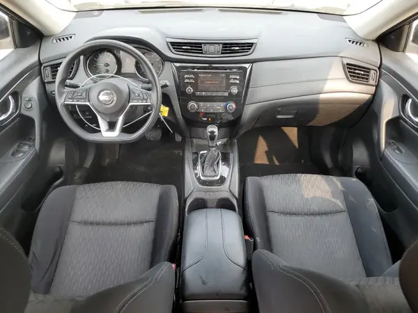 JN8AT2MV5HW276538 2017 NISSAN ROGUE - Image 8