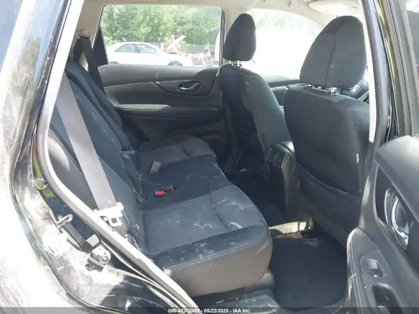 JN8AT2MV5HW276734 2017 NISSAN ROGUE - Image 8