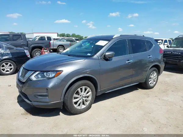 JN8AT2MV5HW279407 2017 NISSAN ROGUE - Image 2