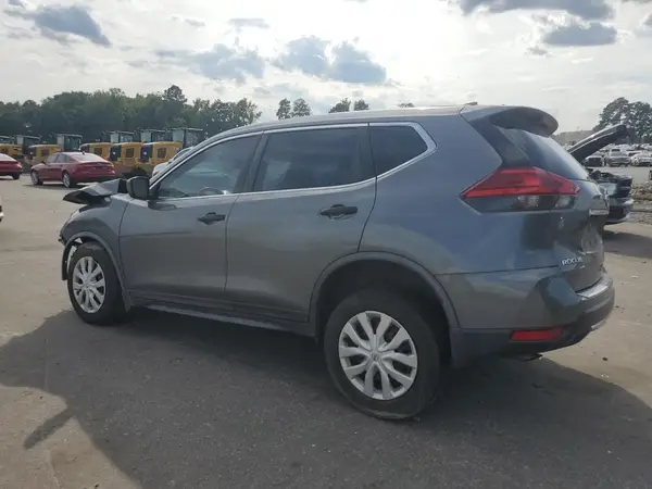 JN8AT2MV5HW279682 2017 NISSAN ROGUE - Image 2