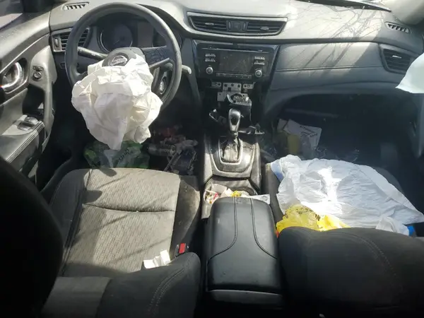 JN8AT2MV5HW279682 2017 NISSAN ROGUE - Image 8