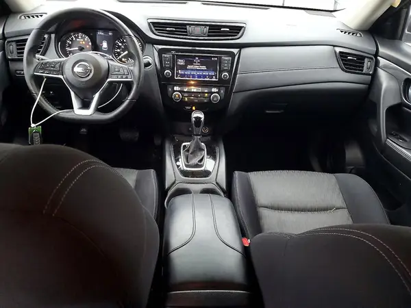 JN8AT2MV5JW305476 2018 NISSAN ROGUE - Image 8
