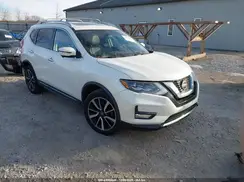 JN8AT2MV5JW305705 2018 NISSAN ROGUE