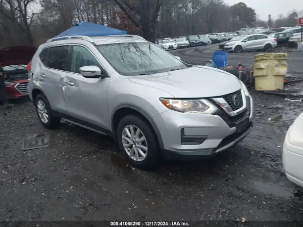 JN8AT2MV5JW309432 2018 NISSAN ROGUE - Image 1