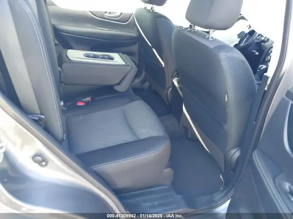 JN8AT2MV5JW309513 2018 NISSAN ROGUE - Image 8