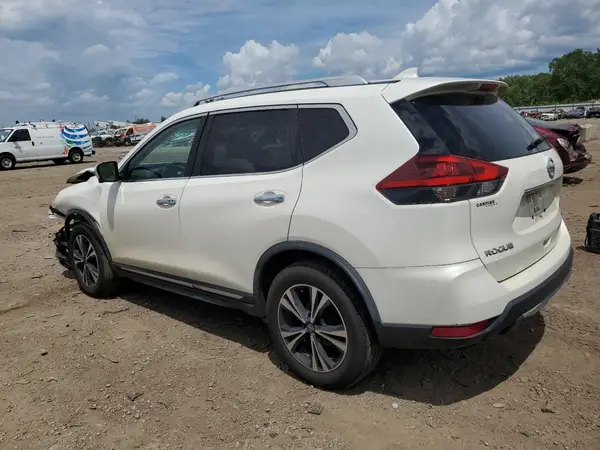 JN8AT2MV5JW310371 2018 NISSAN ROGUE - Image 2