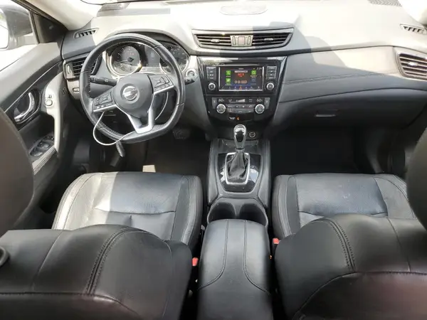 JN8AT2MV5JW310418 2018 NISSAN ROGUE - Image 8