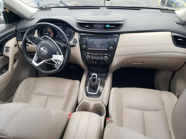 JN8AT2MV5JW311780 2018 NISSAN ROGUE - Image 8