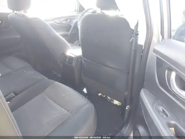 JN8AT2MV5JW312749 2018 NISSAN ROGUE - Image 8