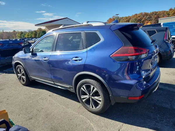 JN8AT2MV5JW316249 2018 NISSAN ROGUE - Image 2