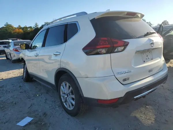JN8AT2MV5JW317613 2018 NISSAN ROGUE - Image 2