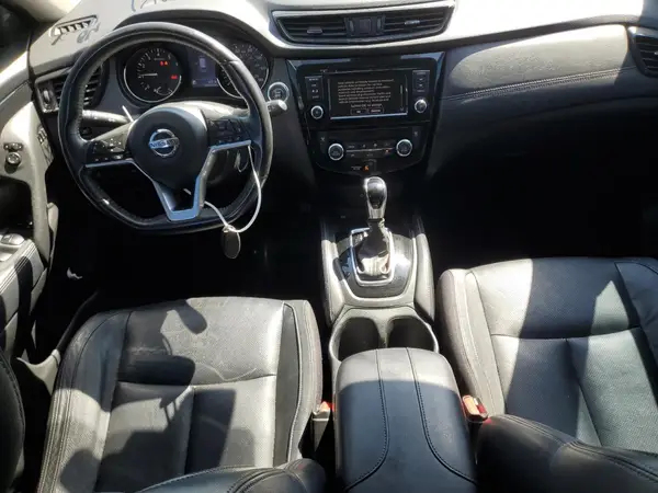 JN8AT2MV5JW317739 2018 NISSAN ROGUE - Image 8