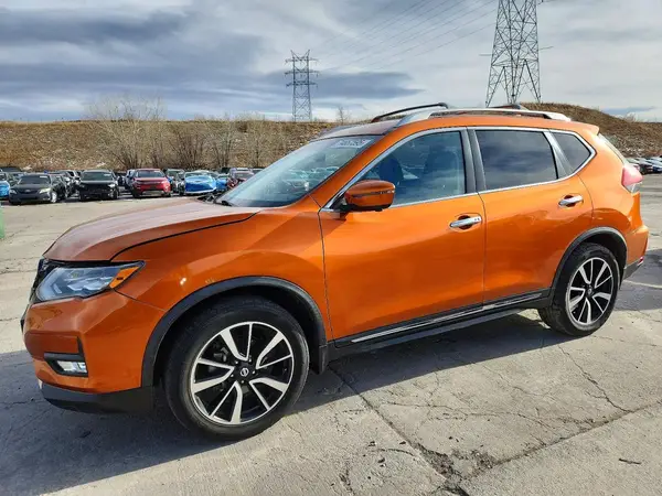 JN8AT2MV5JW324271 2018 NISSAN ROGUE - Image 1